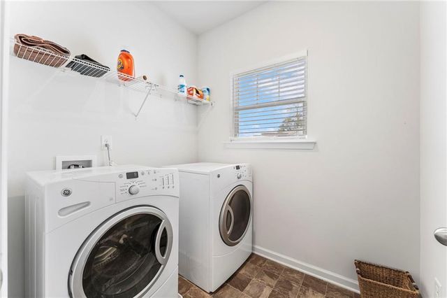 147 Madison Bend, Woodstock, GA 30188