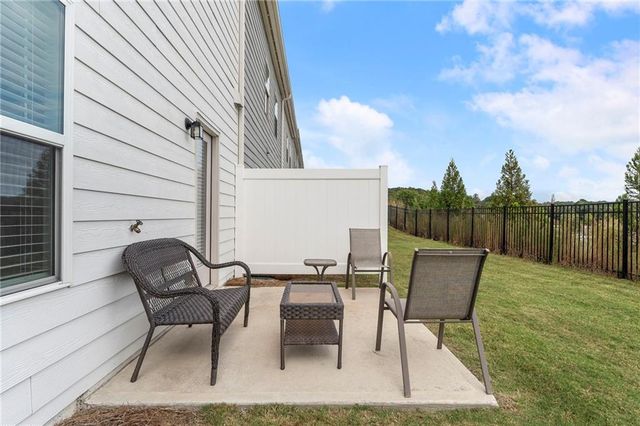 147 Madison Bend, Woodstock, GA 30188