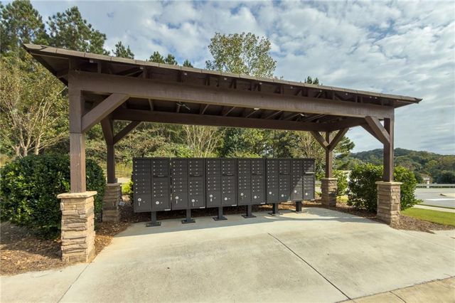 147 Madison Bend, Woodstock, GA 30188