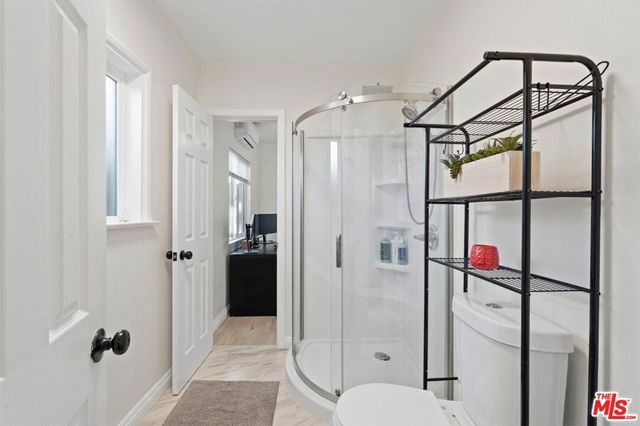 5718 Linden Avenue, Long Beach, CA 90805