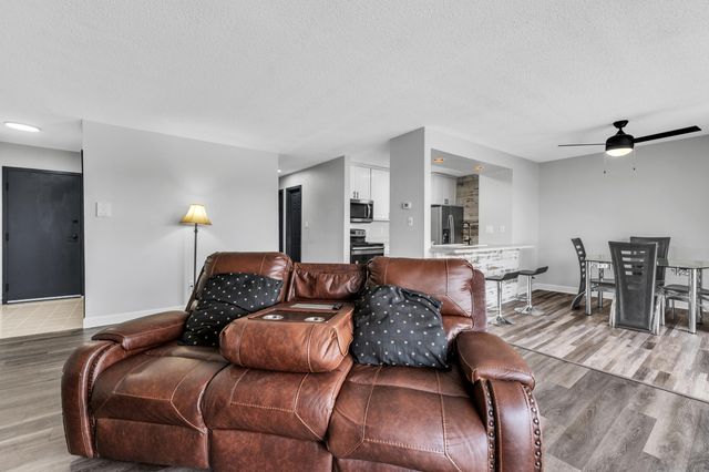 1730 Grove Road B-307, Ypsilanti, MI 48198