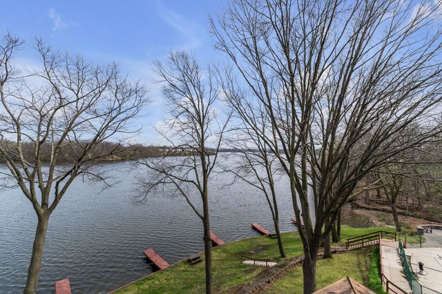 1730 Grove Road B-307, Ypsilanti, MI 48198