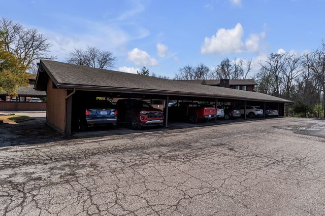 1730 Grove Road B-307, Ypsilanti, MI 48198