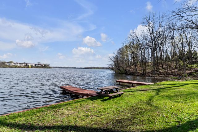 1730 Grove Road B-307, Ypsilanti, MI 48198