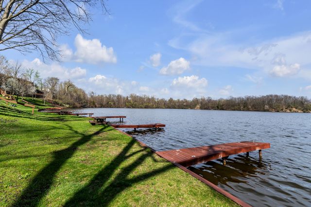 1730 Grove Road B-307, Ypsilanti, MI 48198