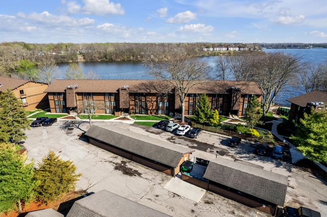 1730 Grove Road B-307, Ypsilanti, MI 48198