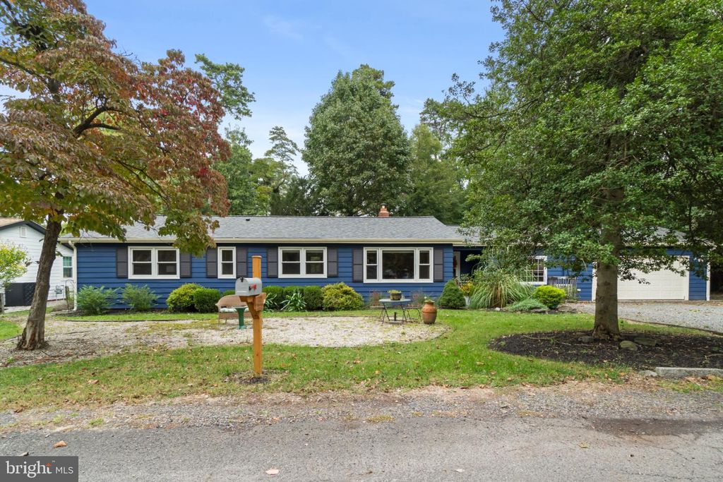 211 BRIARWOOD TRL, MEDFORD LAKES, NJ 08055 — exterior
