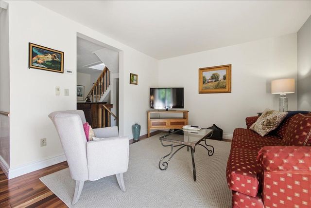 E11 Stonehedge Drive, South Burlington, VT 05403