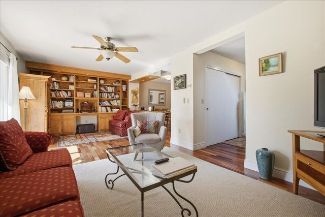 E11 Stonehedge Drive, South Burlington, VT 05403