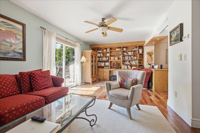 E11 Stonehedge Drive, South Burlington, VT 05403