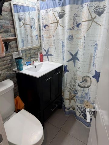 12455 W Randall Park Dr, Miami, FL 33167