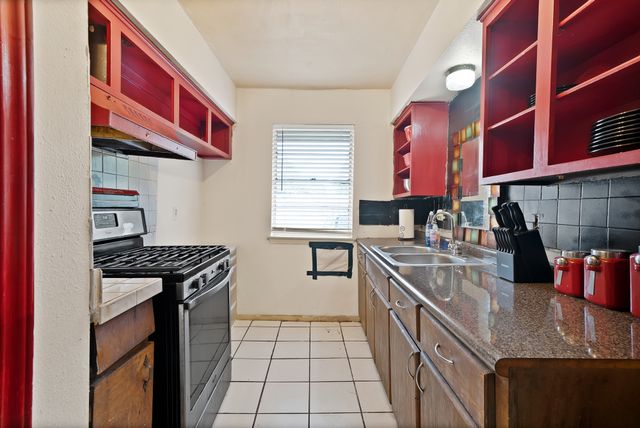 1258 Hidden Valley Drive, Dallas, TX 75241