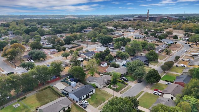 1258 Hidden Valley Drive, Dallas, TX 75241