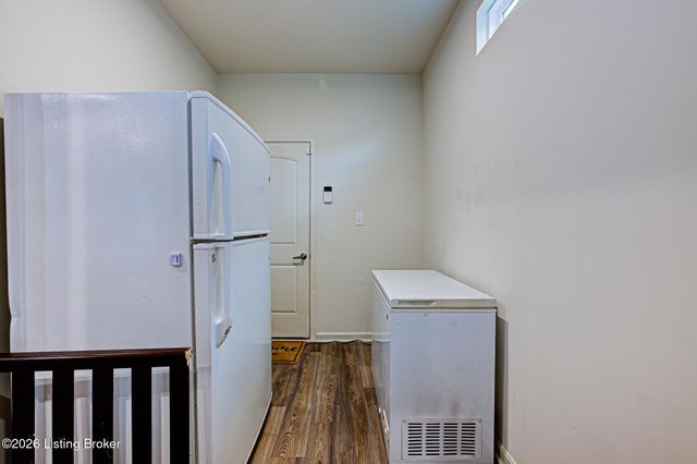 3718 Creekstone Bluff Blvd, La Grange, KY 40031