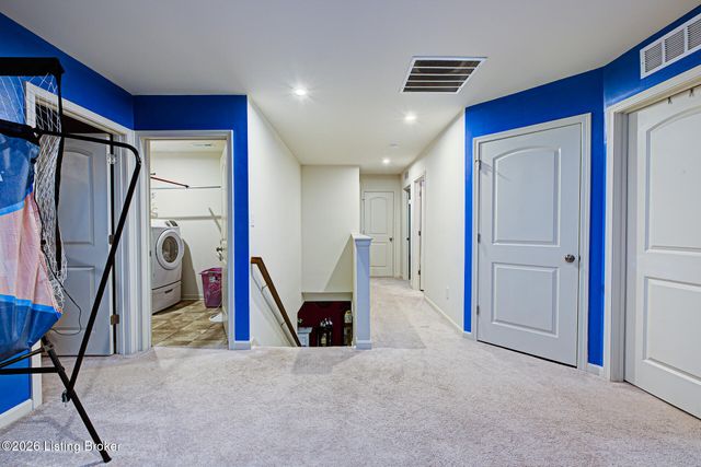 3718 Creekstone Bluff Blvd, La Grange, KY 40031