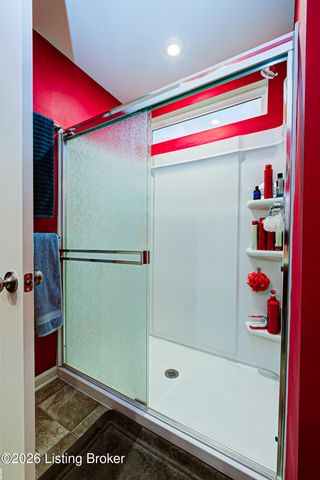 3718 Creekstone Bluff Blvd, La Grange, KY 40031