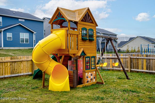 3718 Creekstone Bluff Blvd, La Grange, KY 40031