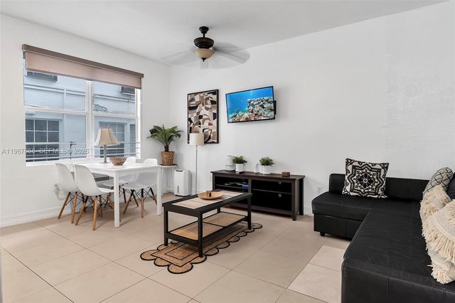 500 14th St 101, Miami Beach, FL 33139