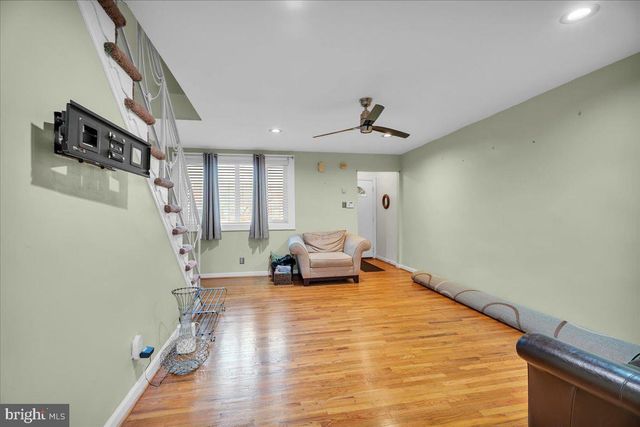 8504 FORREST AVE, Philadelphia, PA 19150