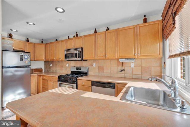 8504 FORREST AVE, Philadelphia, PA 19150