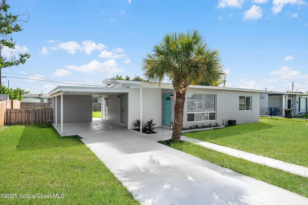 915 Bianca Drive NE, Palm Bay, FL 32905