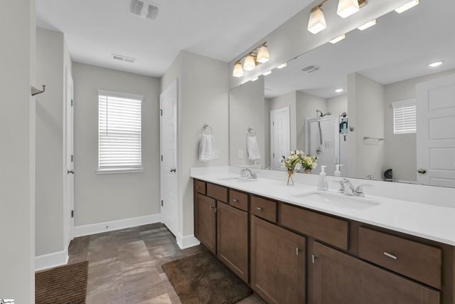 311 Hollenbeck Place, Greenville, SC 29607