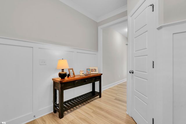 311 Hollenbeck Place, Greenville, SC 29607