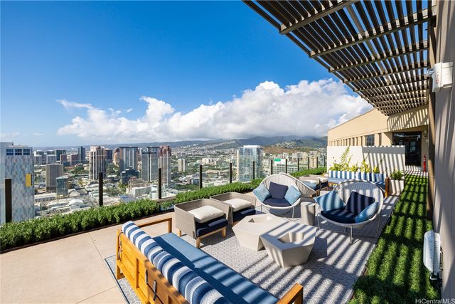 987 Queen Street 2908, Honolulu, HI 96814