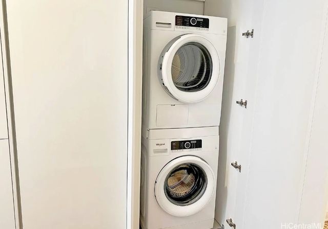 987 Queen Street 2908, Honolulu, HI 96814