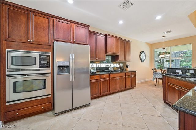 12731 Aviano DR, Naples, FL 34105