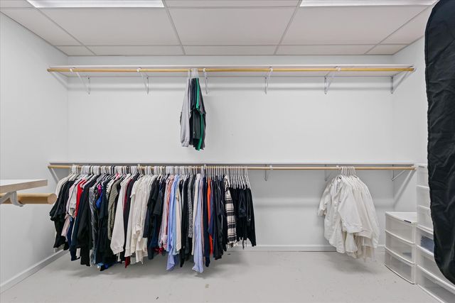 176 S Henning Road, Danville, IL 61832