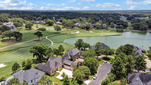 10946 Whispering Path Drive, Shreveport, LA 71106