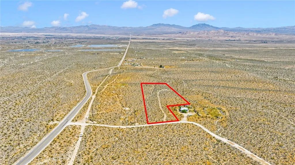 0 Camp Rock Rd, Lucerne Valley, CA 92356