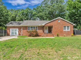 1233 Englishtown Road, Old Bridge, NJ 08857