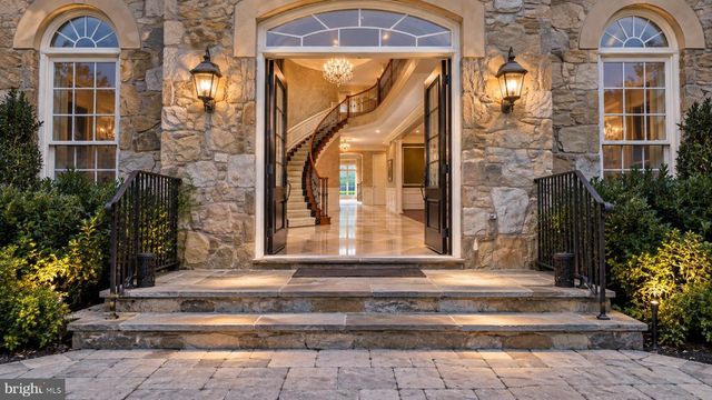 12600 HILL CREEK LN, Potomac, MD 20854