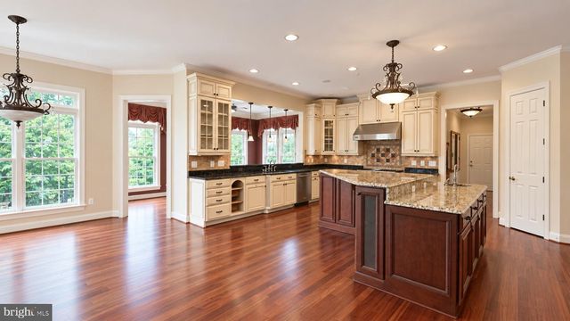 12600 HILL CREEK LN, Potomac, MD 20854