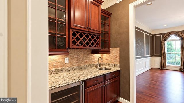 12600 HILL CREEK LN, Potomac, MD 20854