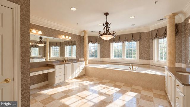 12600 HILL CREEK LN, Potomac, MD 20854