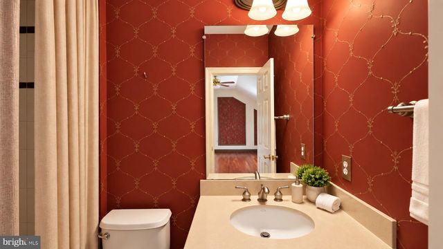 12600 HILL CREEK LN, Potomac, MD 20854