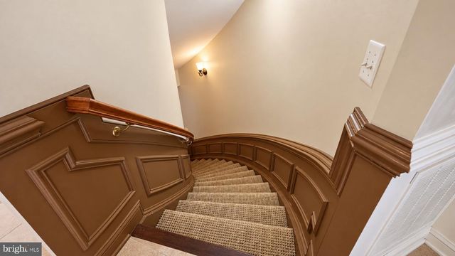 12600 HILL CREEK LN, Potomac, MD 20854
