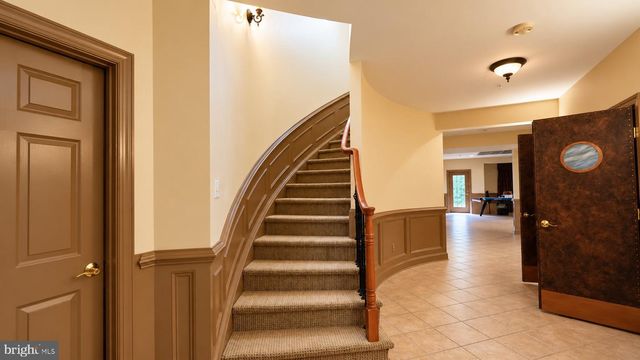 12600 HILL CREEK LN, Potomac, MD 20854