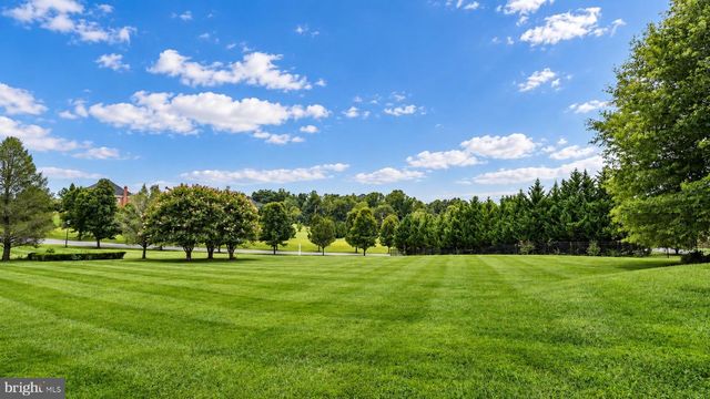 12600 HILL CREEK LN, Potomac, MD 20854