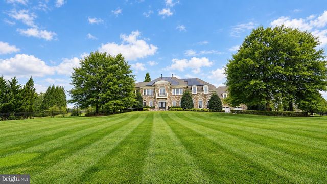 12600 HILL CREEK LN, Potomac, MD 20854