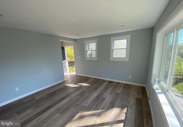 5815 67TH AVE, Riverdale, MD 20737