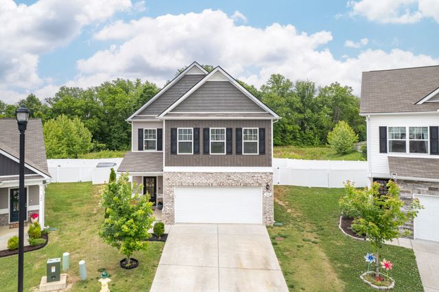 348 Geneva Ln, Columbia, TN 38401