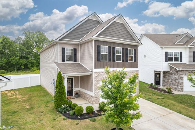 348 Geneva Ln, Columbia, TN 38401