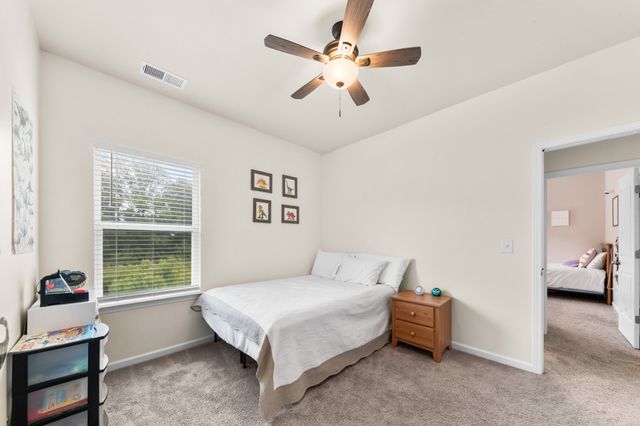 348 Geneva Ln, Columbia, TN 38401