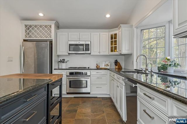 8-10 Lessing Road, West Orange, NJ 07052