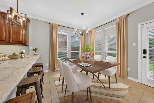 925 Ascension Drive, Hurst, TX 76053