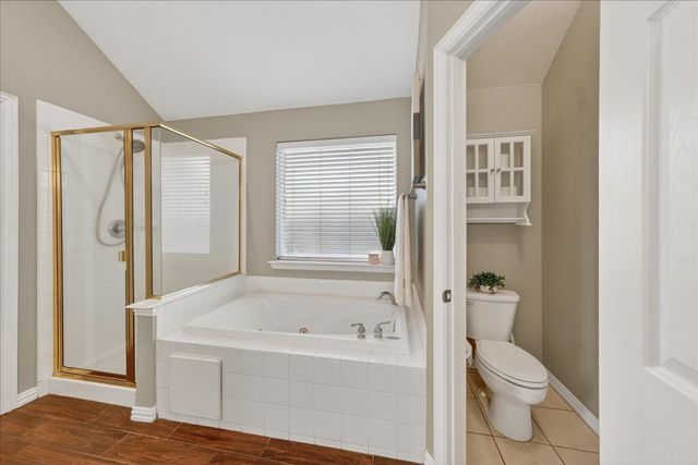 925 Ascension Drive, Hurst, TX 76053